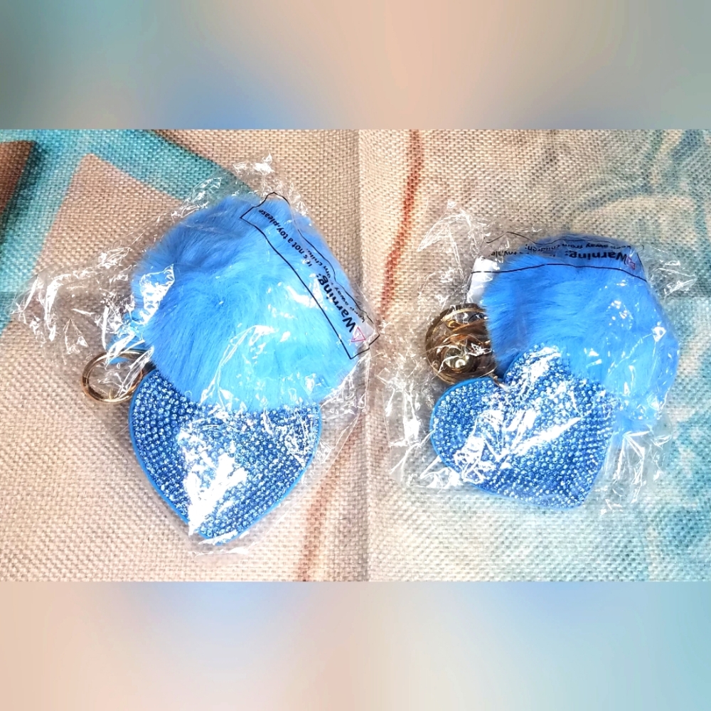 Heart Bag Charm Keychain NIP - Picture 2 of 7